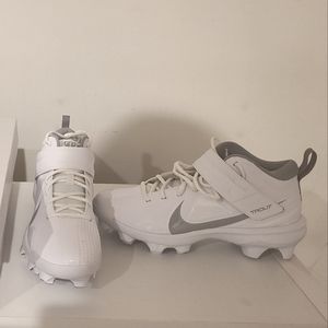 Nike Trout Baseball Cleats Size 9